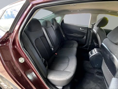 Used 2020 Kia Optima LX FWD image 22
