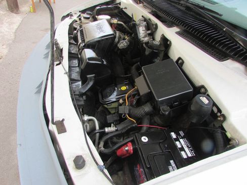 Used 2004 Chevrolet Astro image 19