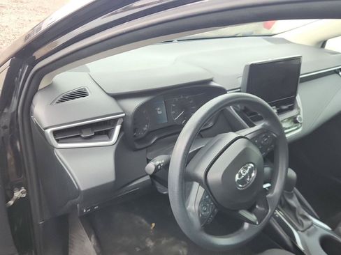 Used 2024 Toyota Corolla LE FWD image 10