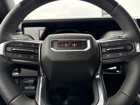 New 2026 GMC Yukon Elevation image 22