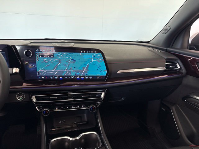 New 2027 Chevrolet Traverse RS w/ LPO, Floor Liner Package AWD/4WD image 29
