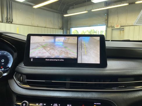 Used 2025 INFINITI QX60 Luxe image 46