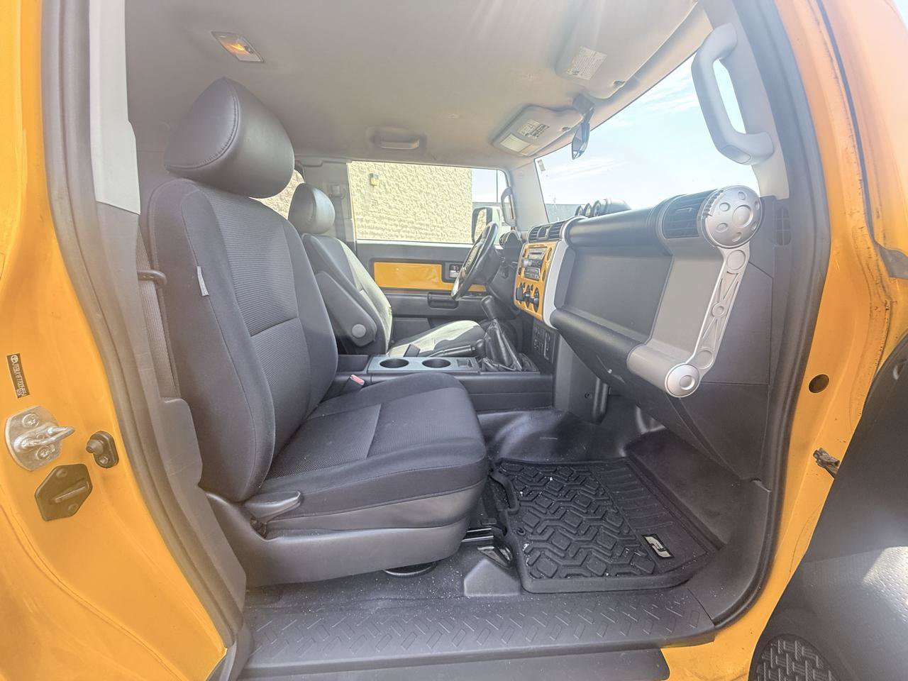 Used 2007 Toyota FJ Cruiser 4WD image 11