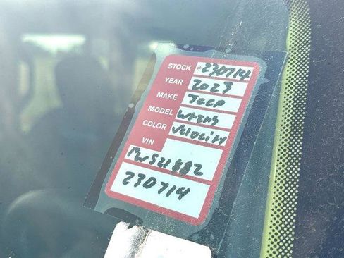 New 2023 Jeep Wrangler Unlimited Rubicon 4xe w/ Steel Bumper Group image 26