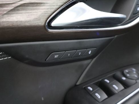 Used 2023 Buick Envision Avenir AWD/4WD image 43