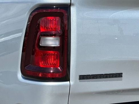 New 2026 RAM 1500 4x4 Crew Cab image 25