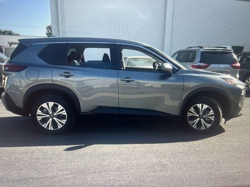 Certified 2023 Nissan Rogue SV image 2