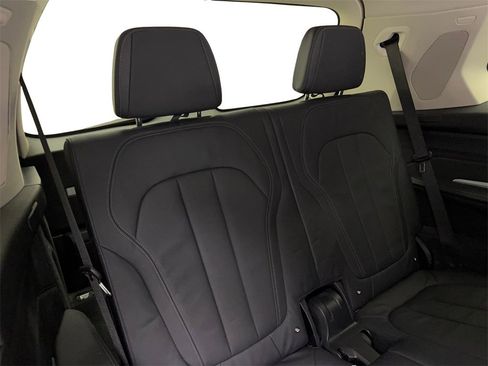 Used 2020 BMW X7 xDrive40i w/ Premium Package image 38