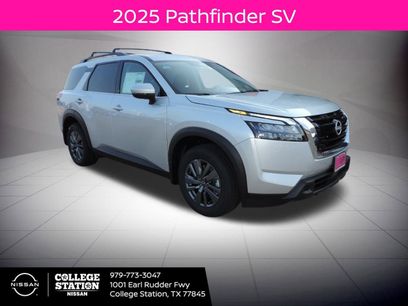 New 2025 Nissan Pathfinder SV