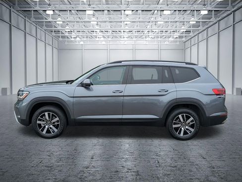 Certified 2023 Volkswagen Atlas SE FWD image 2