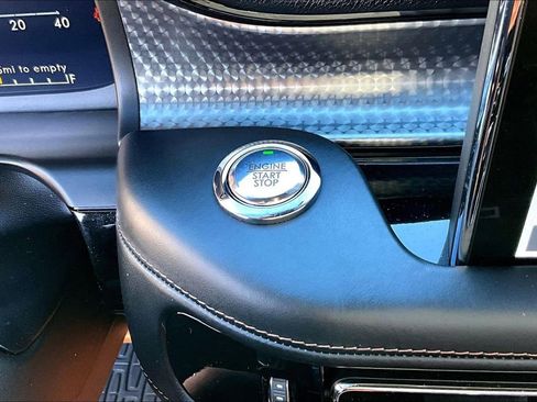 Used 2021 Lincoln Aviator Black Label w/ Dynamic Handling Package image 28