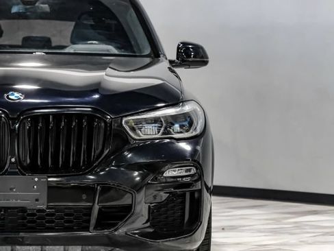 Used 2020 BMW X5 M50i AWD/4WD image 44