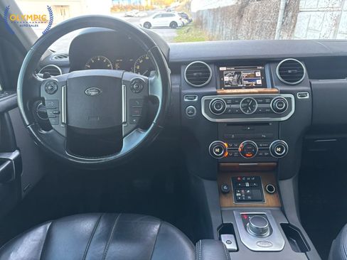 Used 2016 Land Rover LR4 HSE image 21
