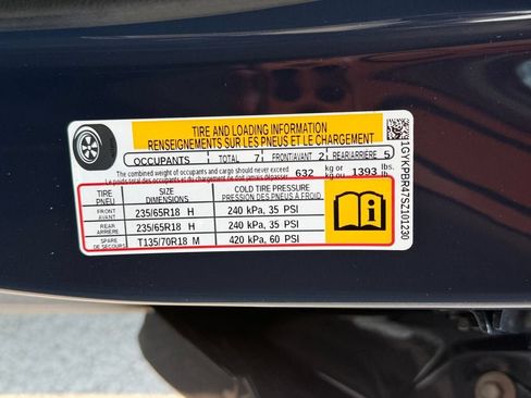 Used 2025 Cadillac XT6 Luxury AWD/4WD image 36