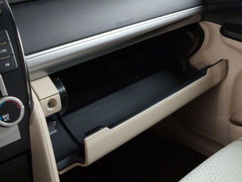 Used 2012 Toyota Camry XLE FWD image 15