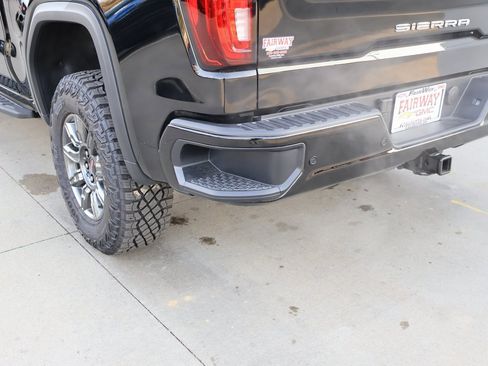 New 2025 GMC Sierra 1500 AT4X image 34