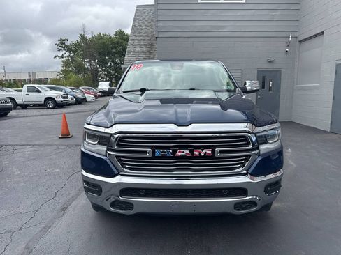 Used 2019 RAM 1500 Laramie AWD/4WD image 2