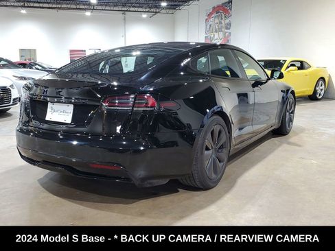 Used 2024 Tesla Model S image 10