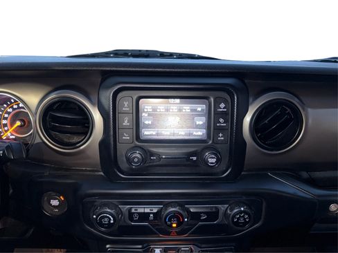 Used 2019 Jeep Wrangler Unlimited Sport S image 15