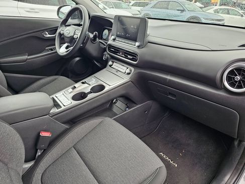 Used 2023 Hyundai Kona SE FWD image 11
