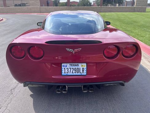 Used 2012 Chevrolet Corvette Grand Sport w/ 2LT Preferred Equipment Group RWD image 4