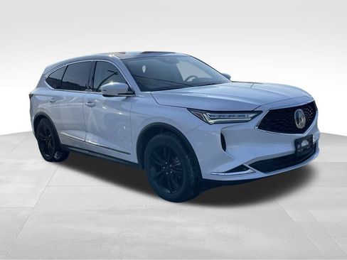 Used 2023 Acura MDX SH-AWD image 3