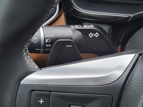 Used 2023 INFINITI QX60 Sensory w/ Vision Package image 37