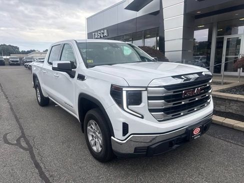 Used 2023 GMC Sierra 1500 SLE AWD/4WD image 1