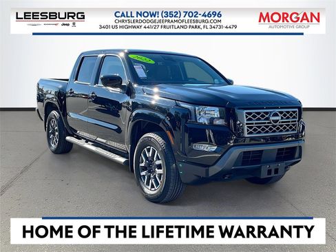 Used 2022 Nissan Frontier SV image 1