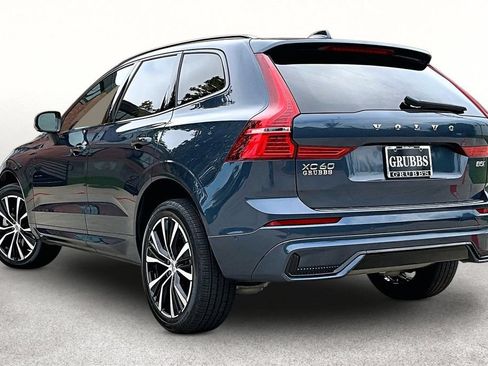 Used 2025 Volvo XC60 B5 Ultra w/ Protection Package Premier AWD/4WD image 16
