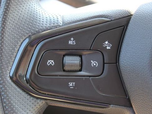 Used 2024 Chevrolet Trax LS w/ LS Convenience Package FWD image 14