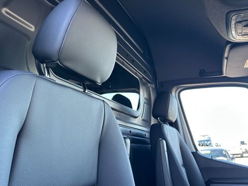 New 2026 Mercedes-Benz Sprinter 3500 image 17