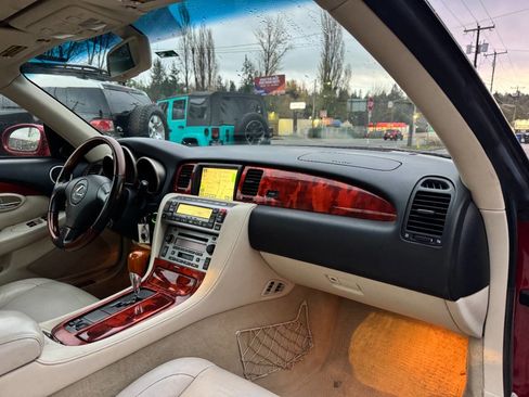 Used 2006 Lexus SC 430 Convertible image 25