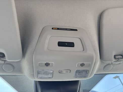 Certified 2023 Ford Transit 250 Medium Roof image 32