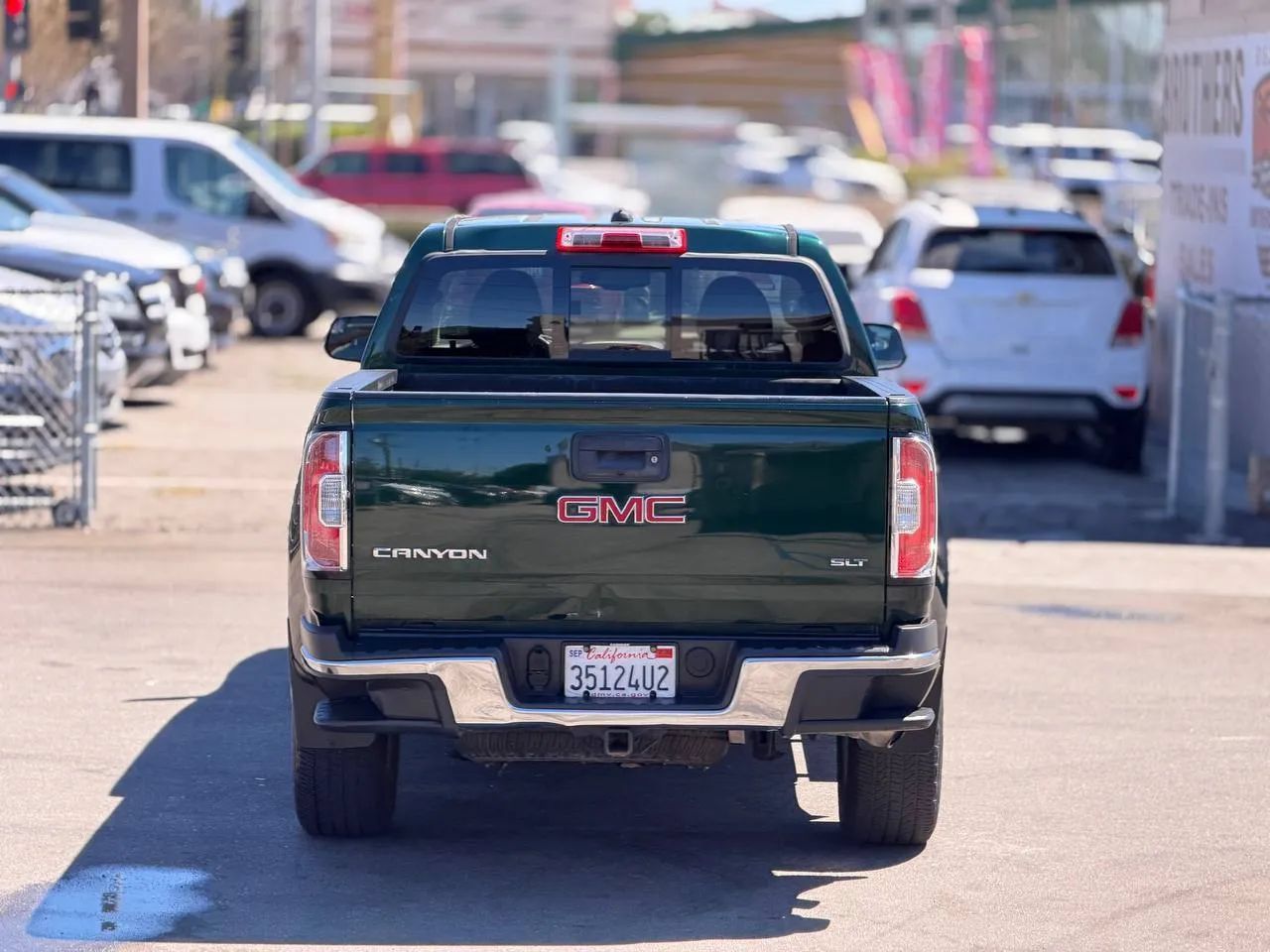 Used 2016 GMC Canyon SLT w/ LPO, Gearon Bar Package RWD image 15