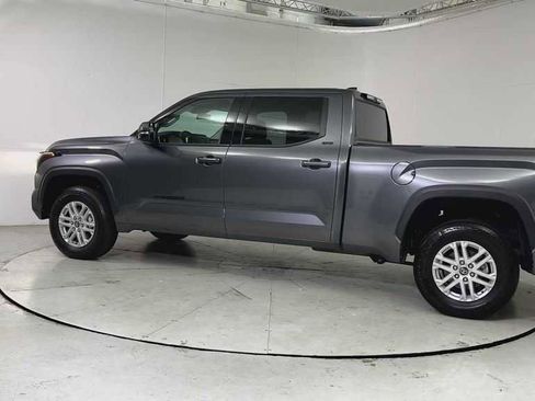 Used 2023 Toyota Tundra SR5 w/ SR5 Premium Package AWD/4WD image 4