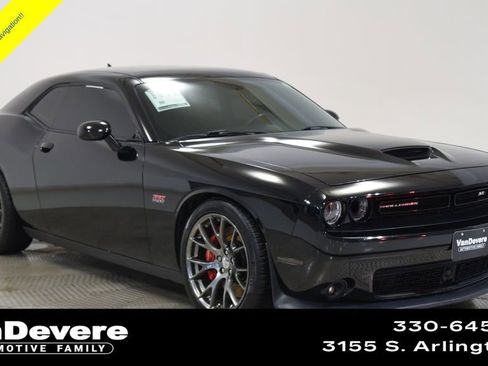 Used 2017 Dodge Challenger SRT w/ Technology Group image 1