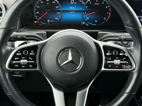 Used 2023 Mercedes-Benz GLB 250 4MATIC image 22