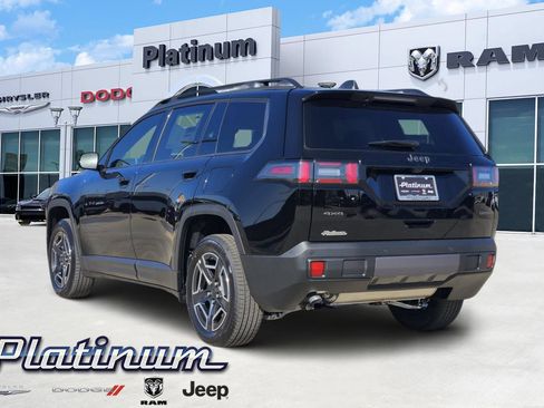 New 2026 Jeep Cherokee Laredo AWD/4WD image 4