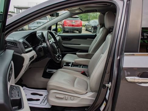 Used 2019 Honda Odyssey EX-L image 13