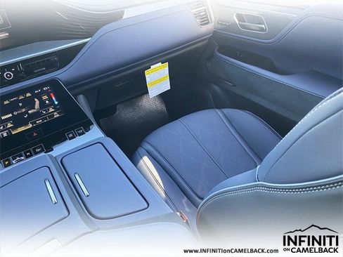 New 2026 INFINITI QX80 4WD image 16