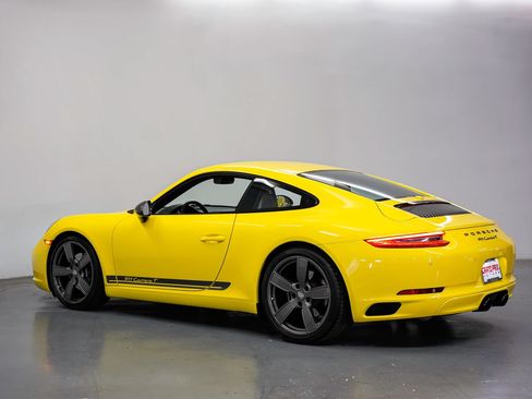 Used 2018 Porsche 911 Carrera T RWD image 9