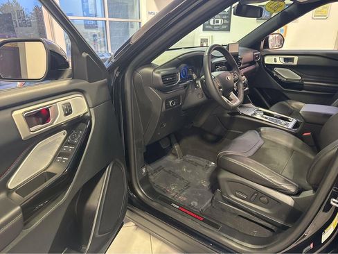 Used 2023 Ford Explorer ST w/ Equipment Group 401A AWD/4WD image 15