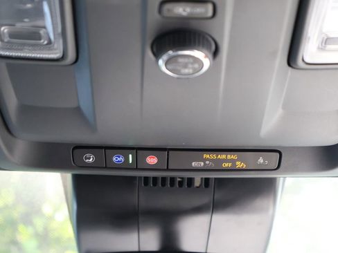 Used 2025 Chevrolet Tahoe LT AWD/4WD image 26