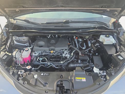 Used 2021 Toyota Sienna XLE image 26