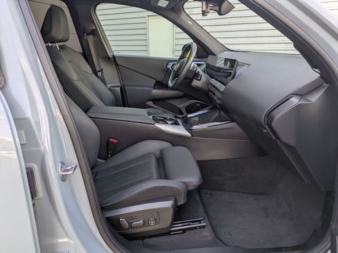 Used 2025 BMW X3 xDrive30i w/ Premium Package AWD/4WD image 31