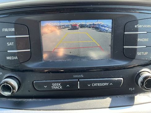 Used 2016 Kia Sorento FWD w/ LX Convenience Package image 23