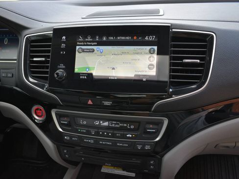Used 2019 Honda Pilot Elite image 30