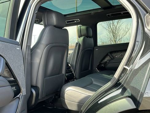 Used 2023 Land Rover Range Rover Sport SE image 22