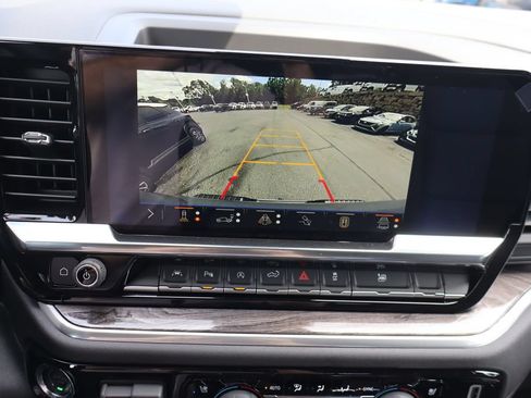 New 2026 Chevrolet Silverado 1500 LTZ w/ LTZ Premium Package AWD/4WD image 11